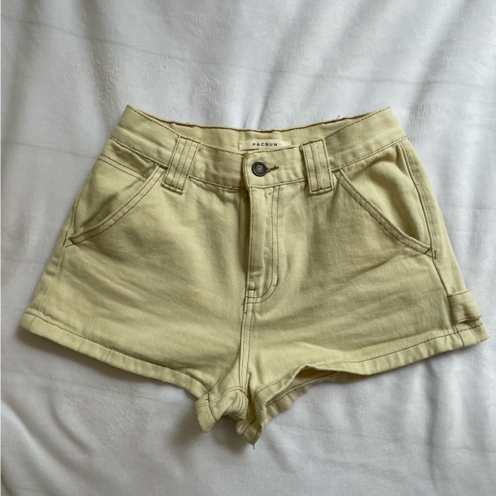 Light tan Pacsun shorts